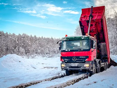 Usługi transportowe. Wywrotka w Koszalinie.